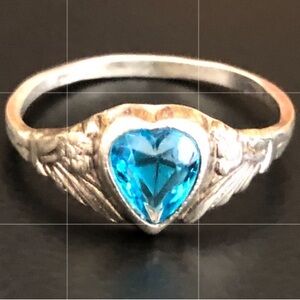 Vintage Estate Sterling Silver Ring Faceted Blue Topaz Trillion
